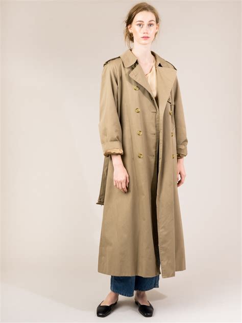 burberry trench coat womens vintage